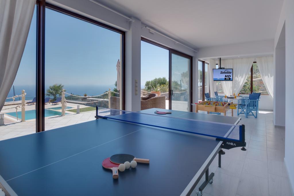Sea Views At Villa Anemomylos With Heated Pool, Ping Pong And Tennis Agia Pelagia Eksteriør billede