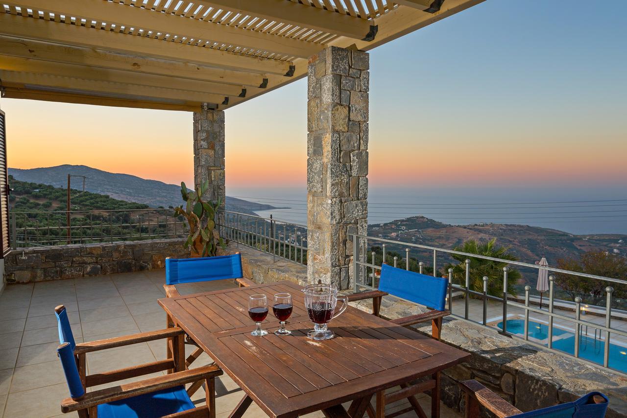 Sea Views At Villa Anemomylos With Heated Pool, Ping Pong And Tennis Agia Pelagia Eksteriør billede