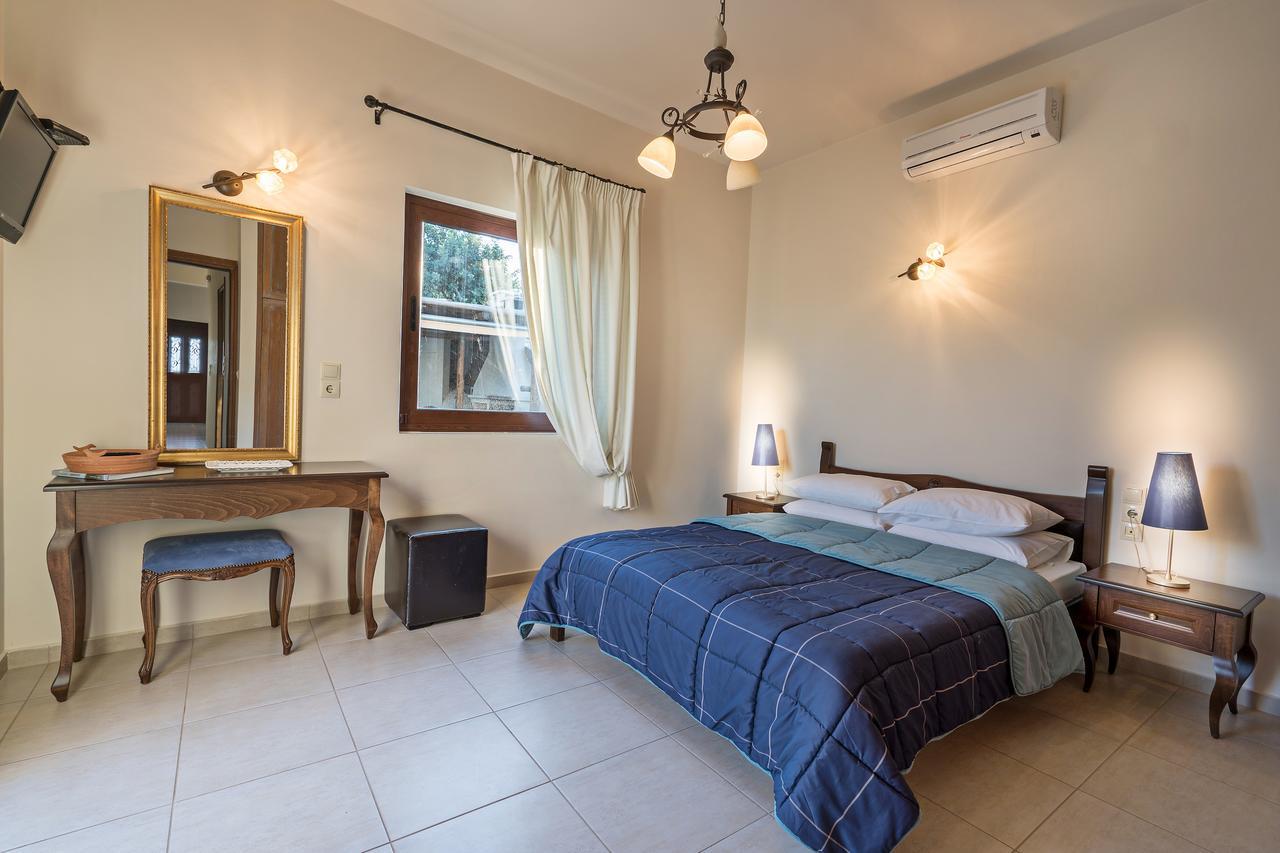 Sea Views At Villa Anemomylos With Heated Pool, Ping Pong And Tennis Agia Pelagia Eksteriør billede