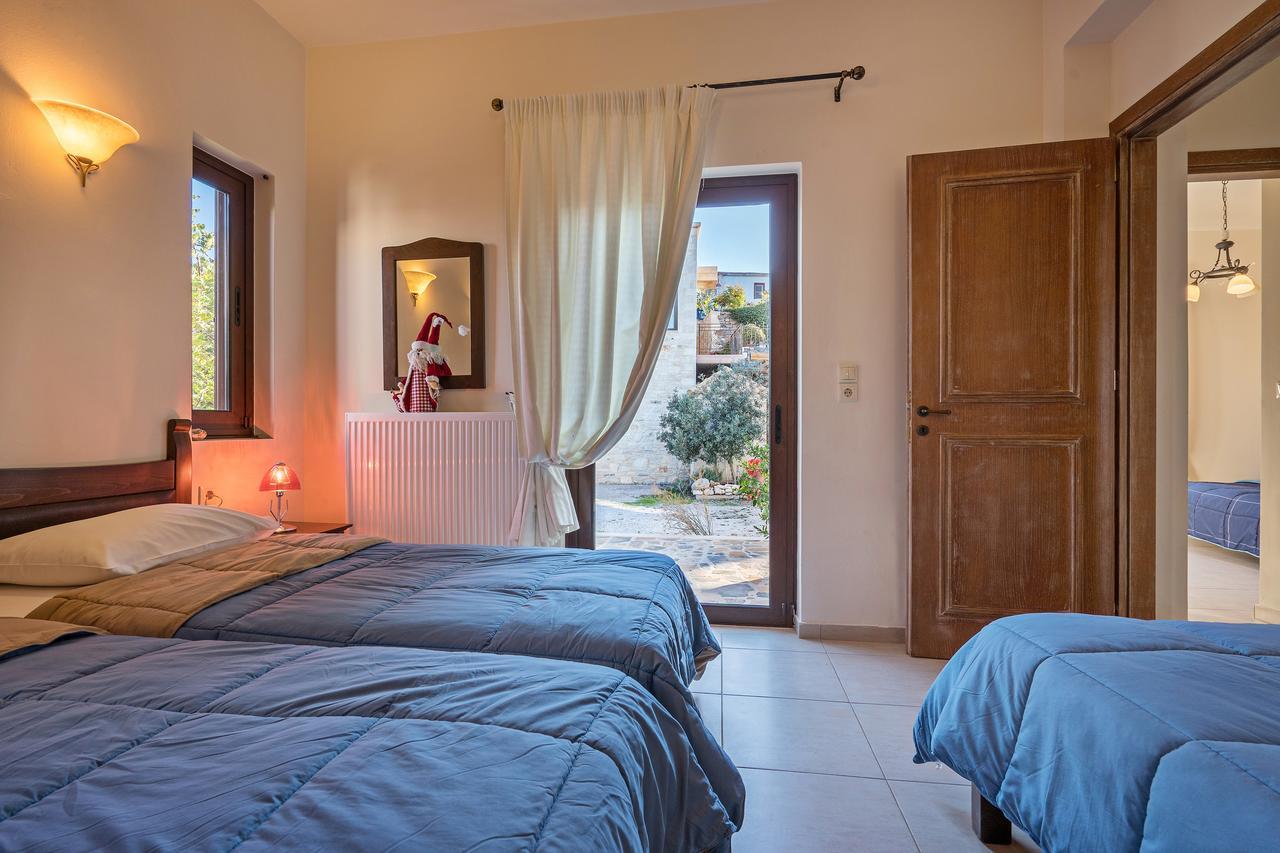 Sea Views At Villa Anemomylos With Heated Pool, Ping Pong And Tennis Agia Pelagia Eksteriør billede